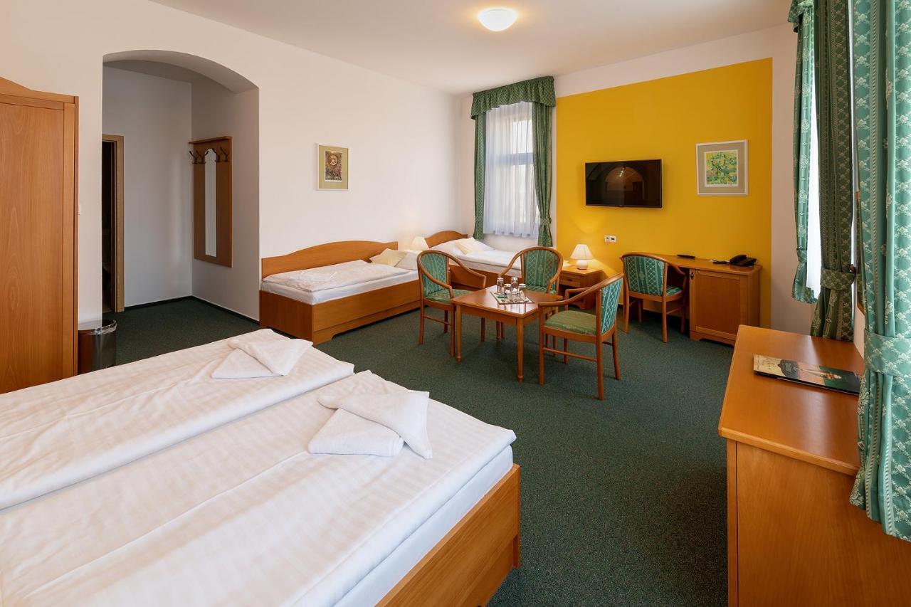 Hotel U Sladka Chodová Planá Exterior foto
